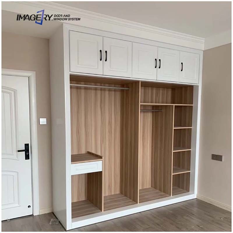 Eco-Friendly Aluminum Closet